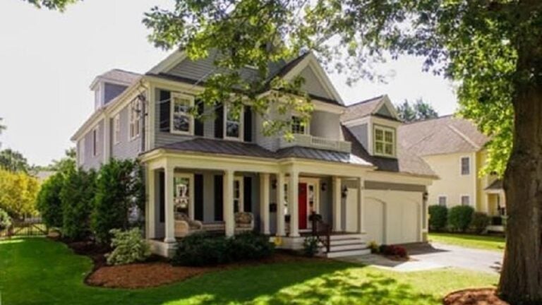 8-Fair-Oaks-Park-Needham