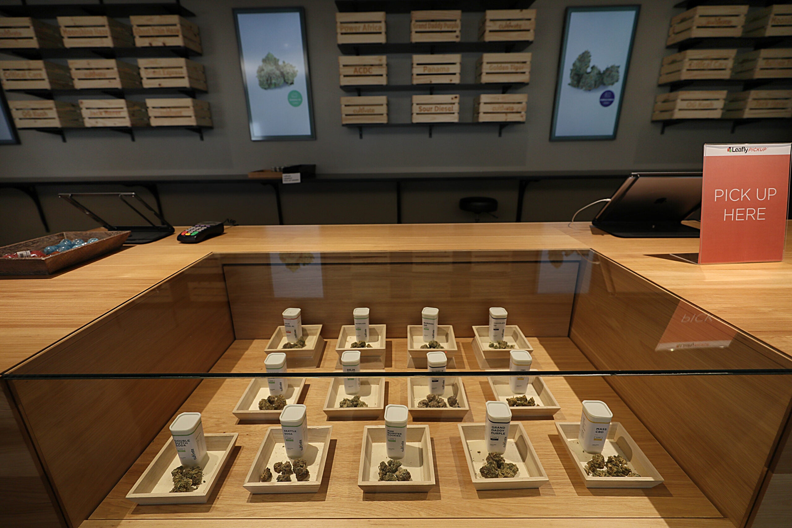 Massachusetts just gave final approval to 2 marijuana labs. Here's what ...