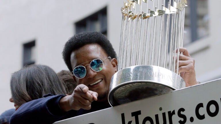 Pedro Martinez's 'parade' continues as Red Sox retire number