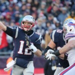 Tom Brady knee injury