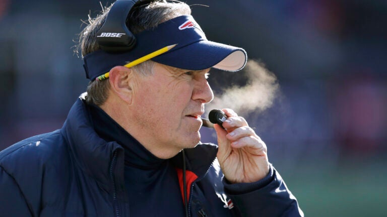 Bill Belichick still 'wears every hat' for Patriots