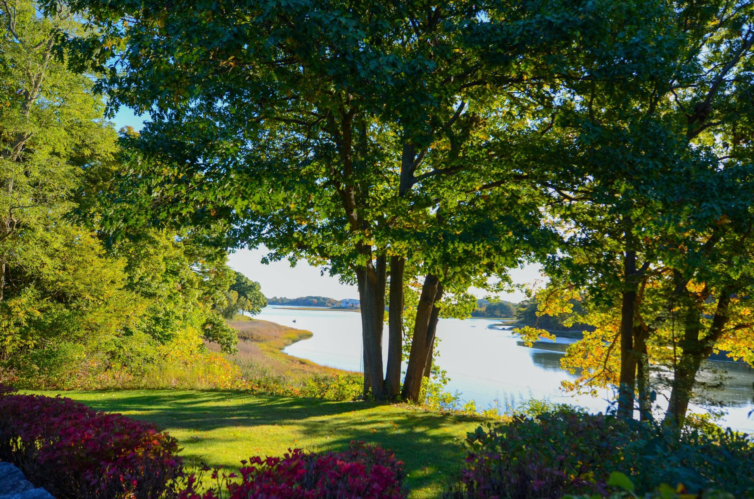 Here's what kind of home about 3 million buys you in the burbs