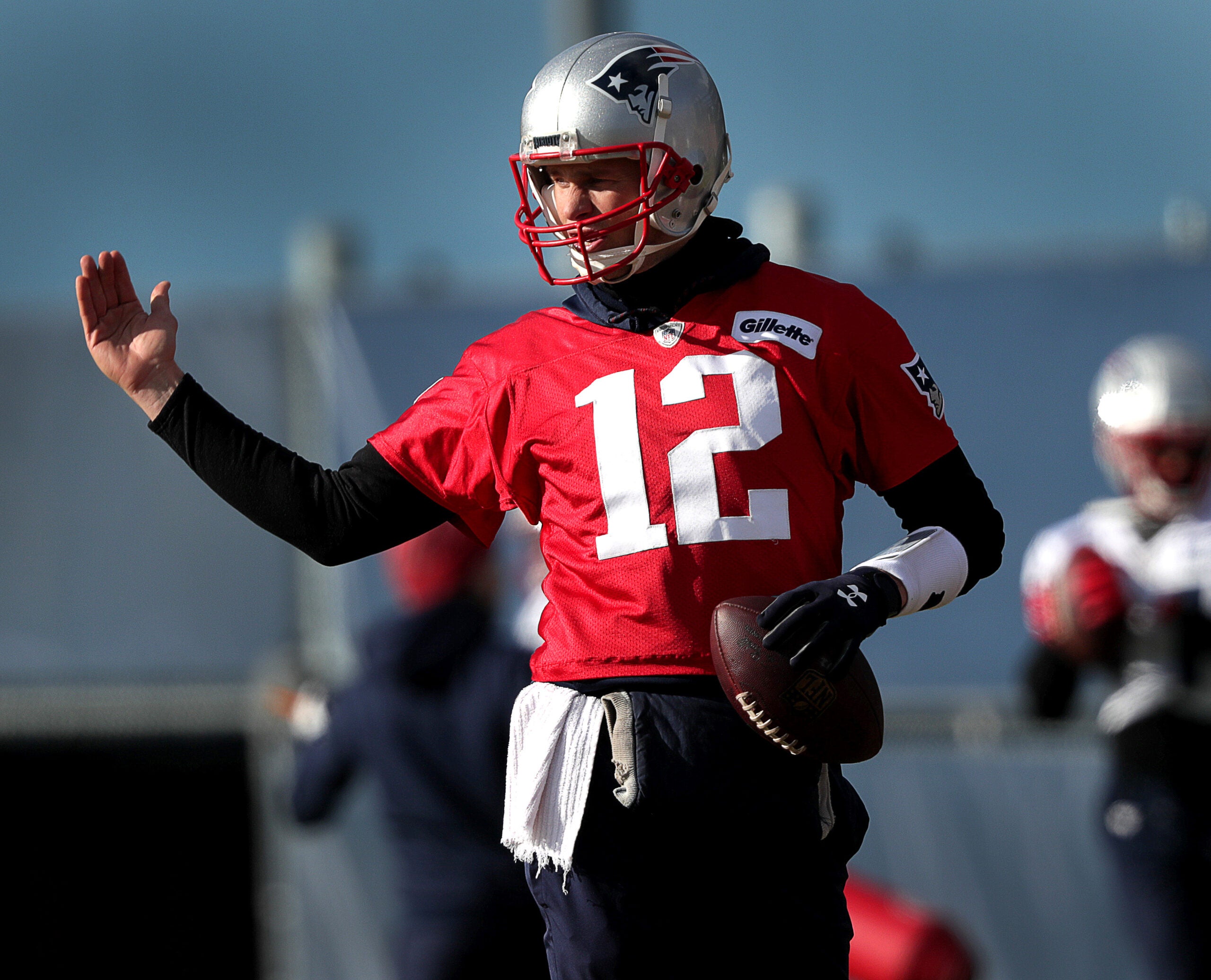 Tom Brady Tries Out New Helmet in Practice in Preparation for 2019