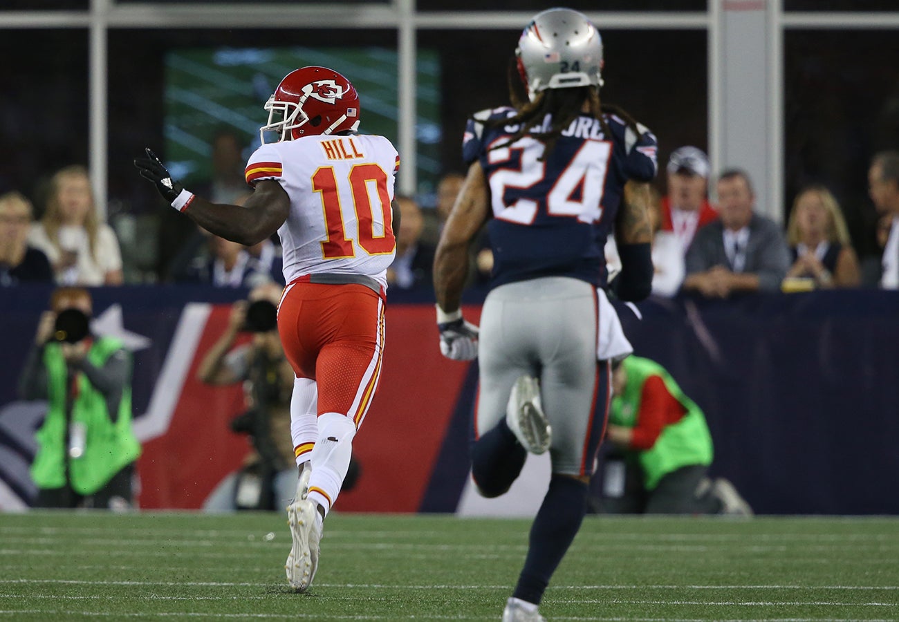 Tyreek Hill's Top 10 Plays from the 2019 Season 