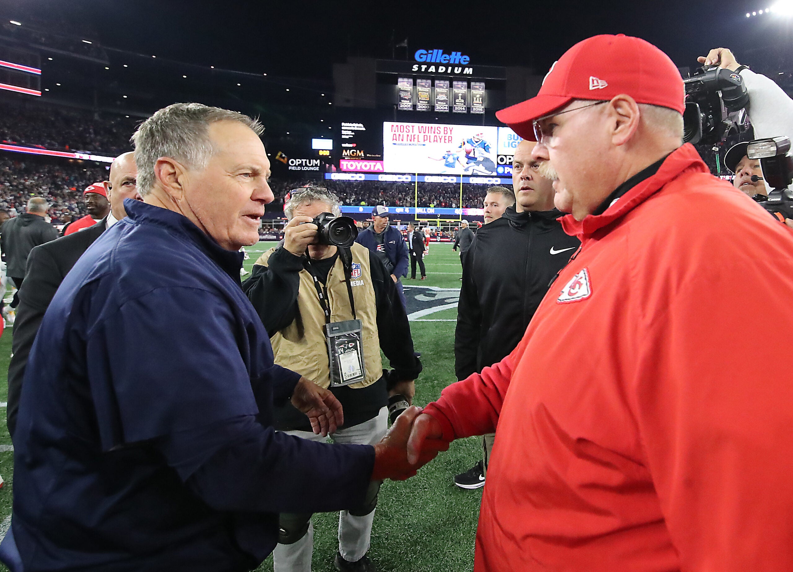 Sports wire: Andy Reid, not Bill Belichick, named NFL's top head coach