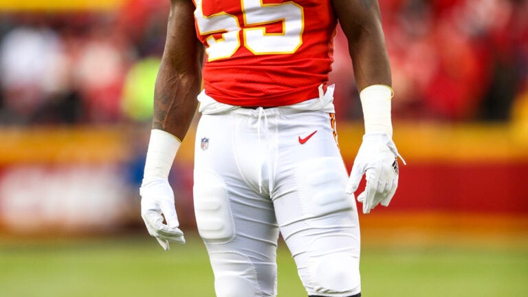 Report: Chiefs will place franchise tag on linebacker Dee Ford - Arrowhead  Pride