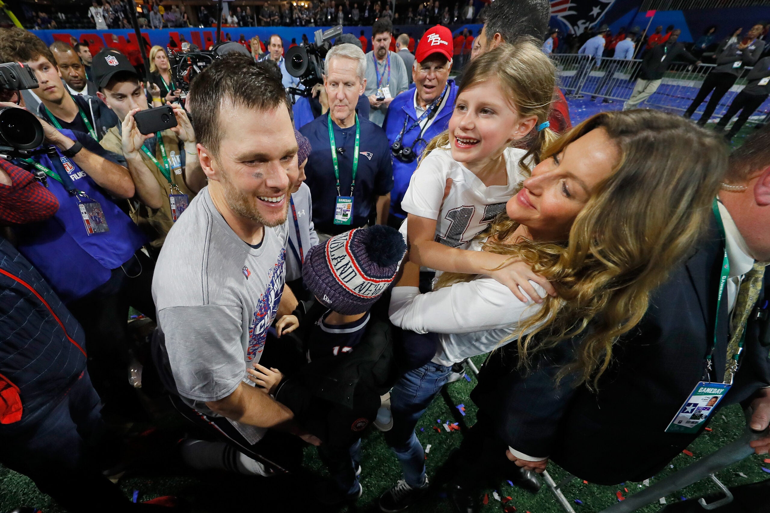 Gisele Bündchen, Kids Cheer on Tom Brady from Home