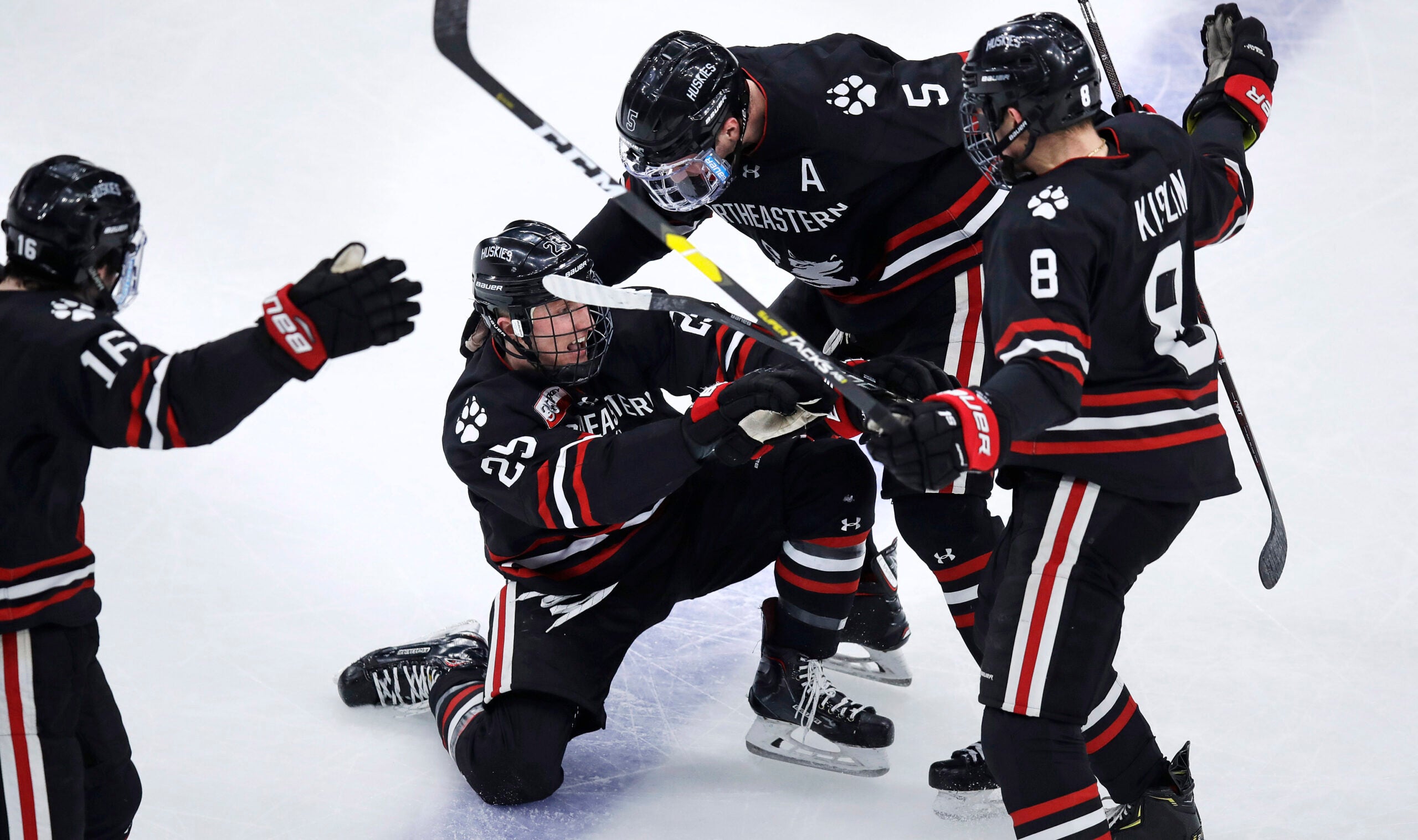 BC, Northeastern Are Fenway Winners : College Hockey News