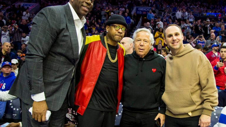 Lakers 76ers Basketball