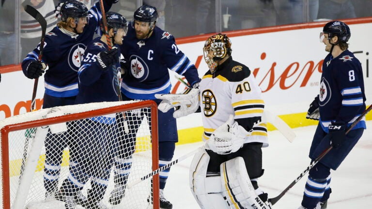 Bruins Jets NHL Hockey