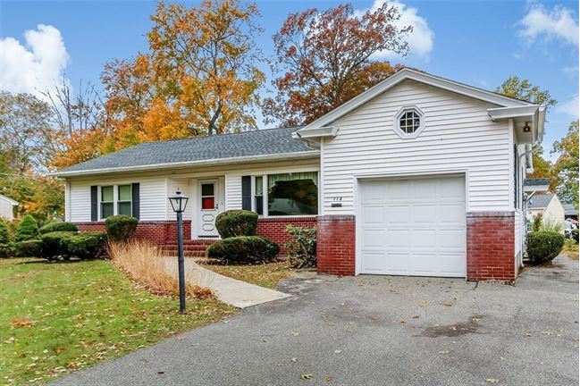 114-Mifflin-Drive-North-Andover