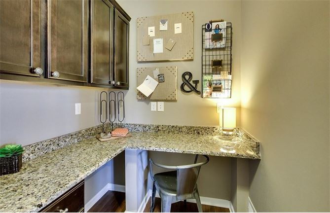 15-Walnut-Way-Hopkinton