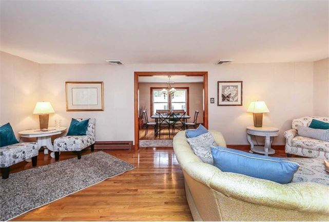 114-Mifflin-Drive-North-Andover