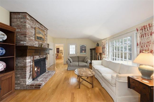 11-Schooner-Ridge-Marblehead