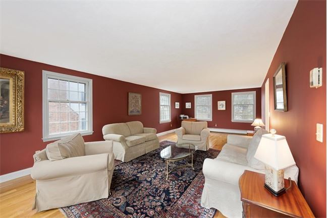 11-Schooner-Ridge-Marblehead