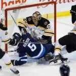 Bruins Jets NHL Hockey