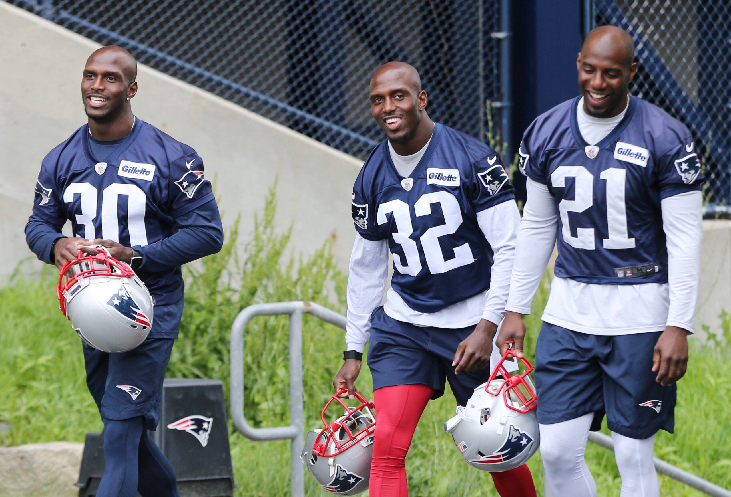 Patriots show ultimate respect for Devin McCourty, Matthew Slater