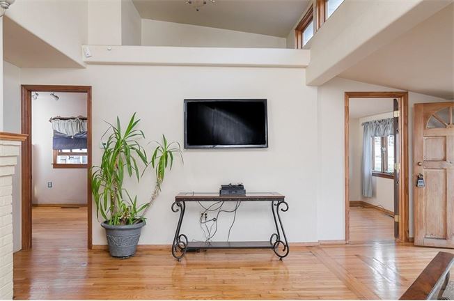 10-Whiton-Ave-Hingham