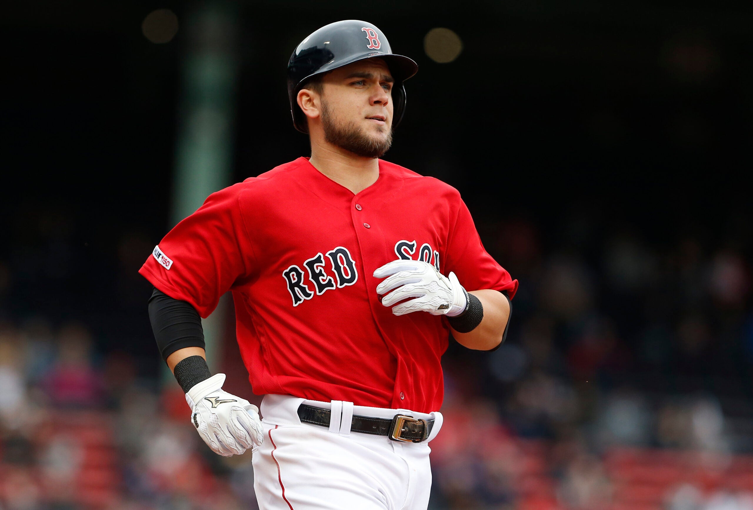 Red Sox trade Michael Chavis to the Pirates for reliever Austin Davis