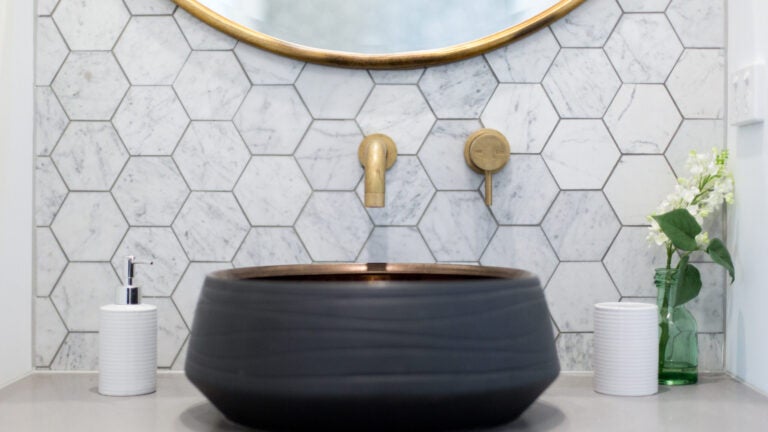 Bathroom-Sink-Vessel-Tile