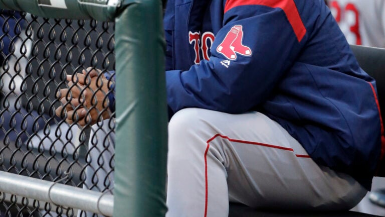 Alex Cora keeps Red Sox afloat in clubhouse