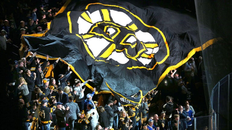 Bruins Fan Banner Captain TD Garden