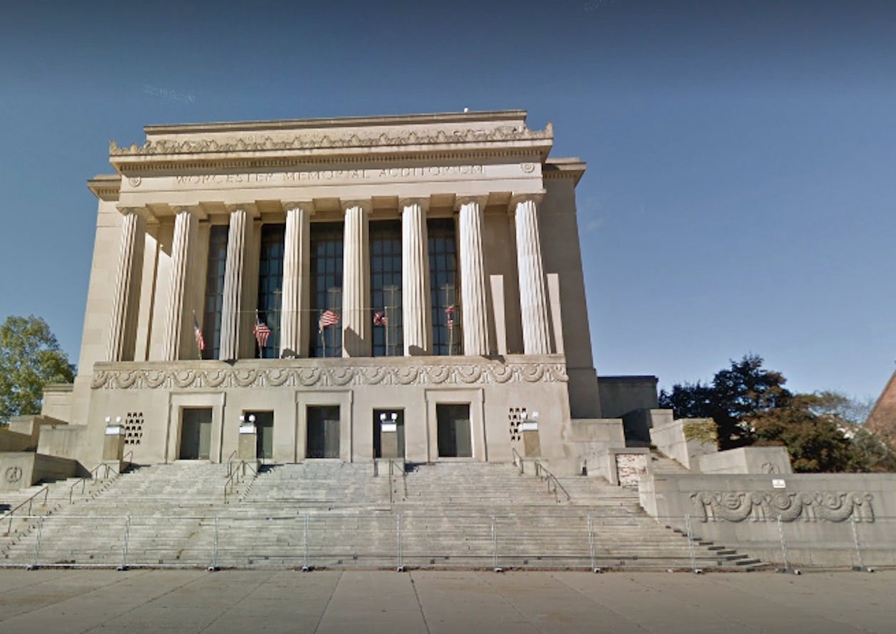 Agreement reached to sell Worcester Memorial Auditorium