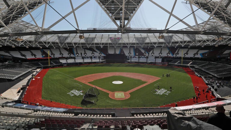 MLB brings London tons of runs