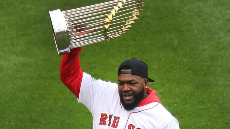 Ex-Red Sox slugger David Ortiz shot at Dominican Republic bar