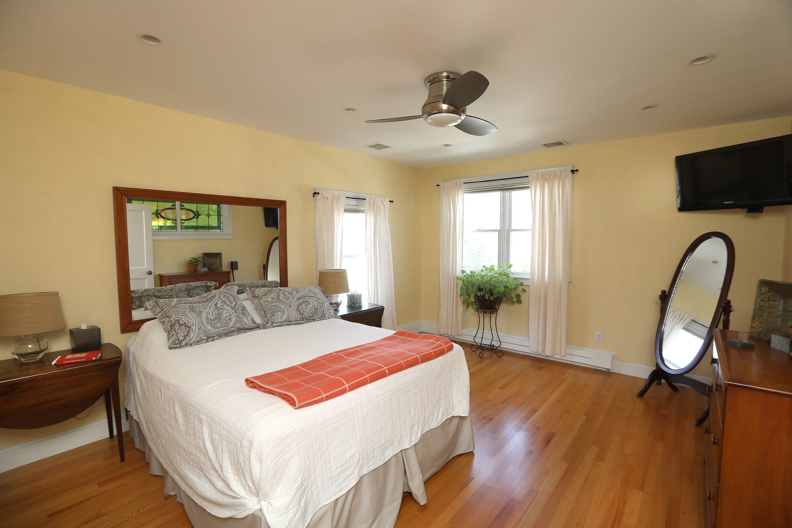 118-Winthrop-Shore-Drive-Master