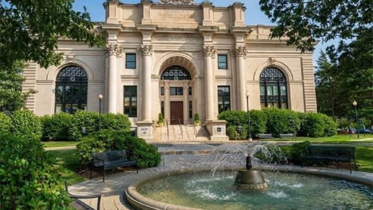 2420-Beacon-Penthouse-Brighgton