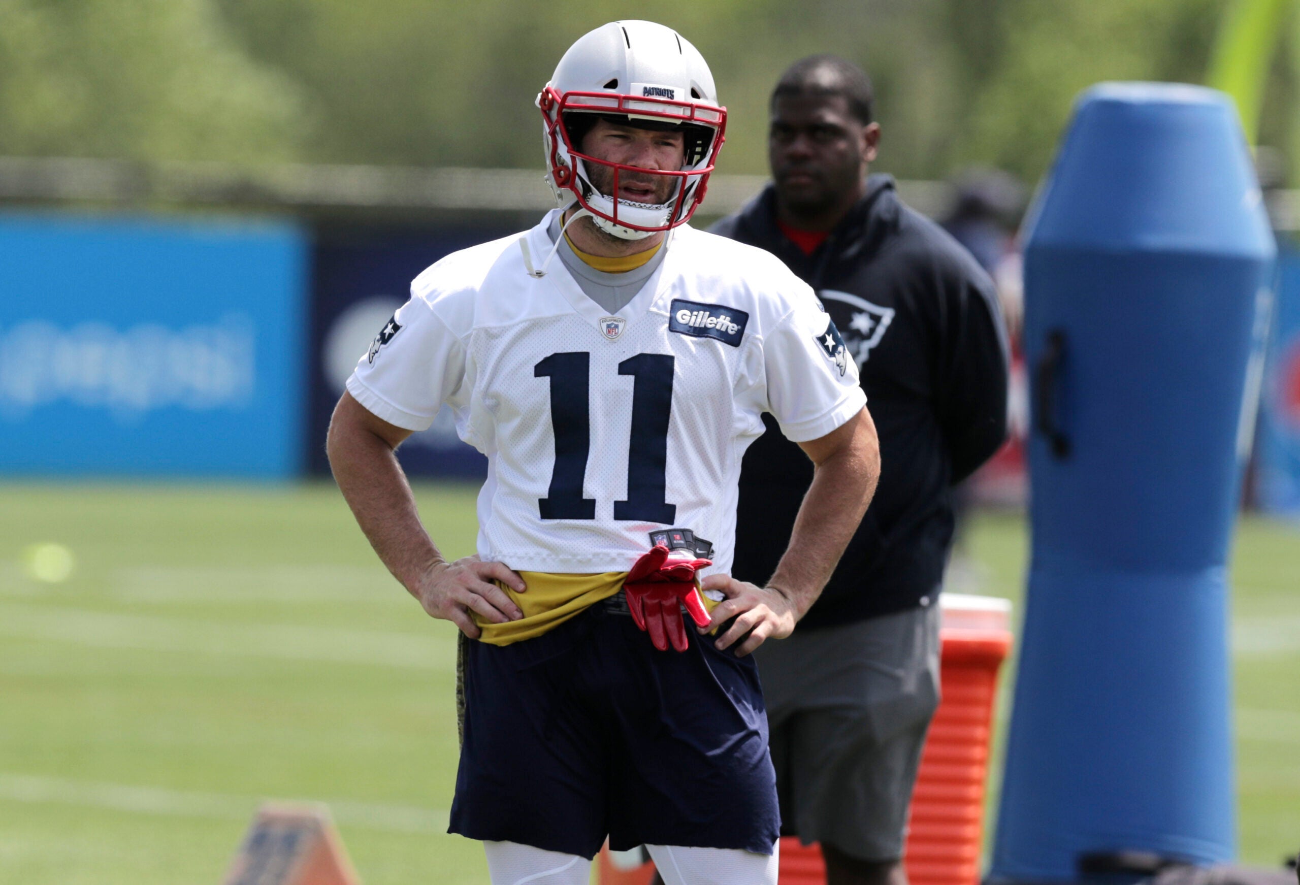 Report: Patriots' Edelman (thumb) to miss about three weeks