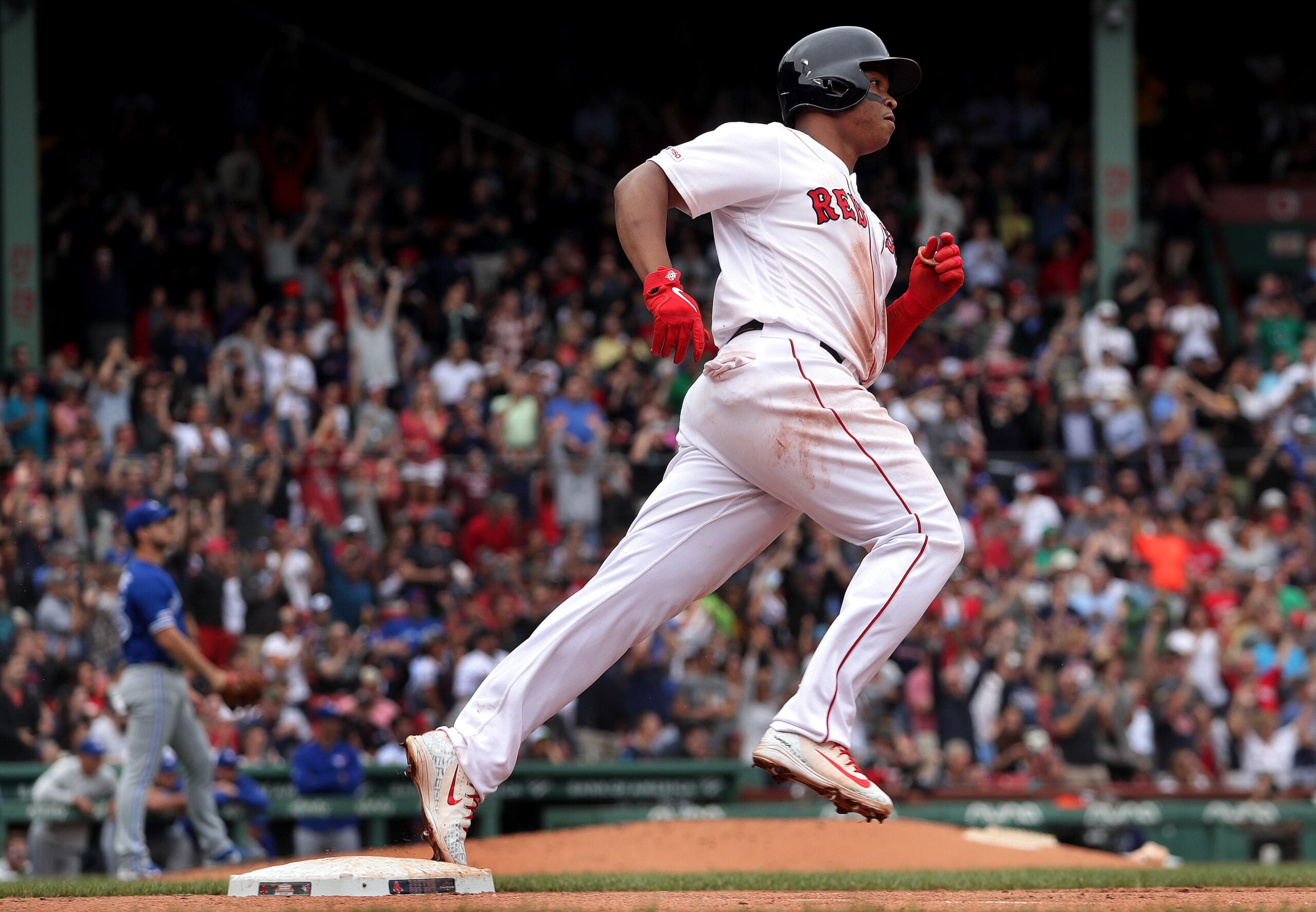 Rafael Devers staying red hot at top of the order