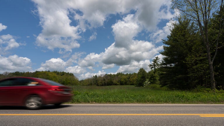 Rhode Islanders fined for registering vehicles in Maine