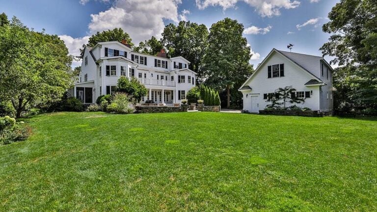 Overview 13 Green St.