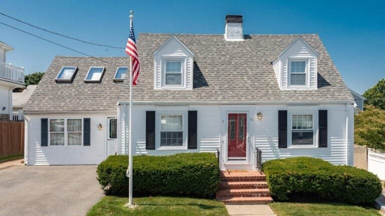 11 richfield st quincy exterior