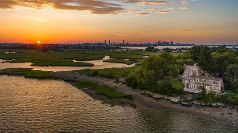 161-164-Crabtree-Road-Quincy