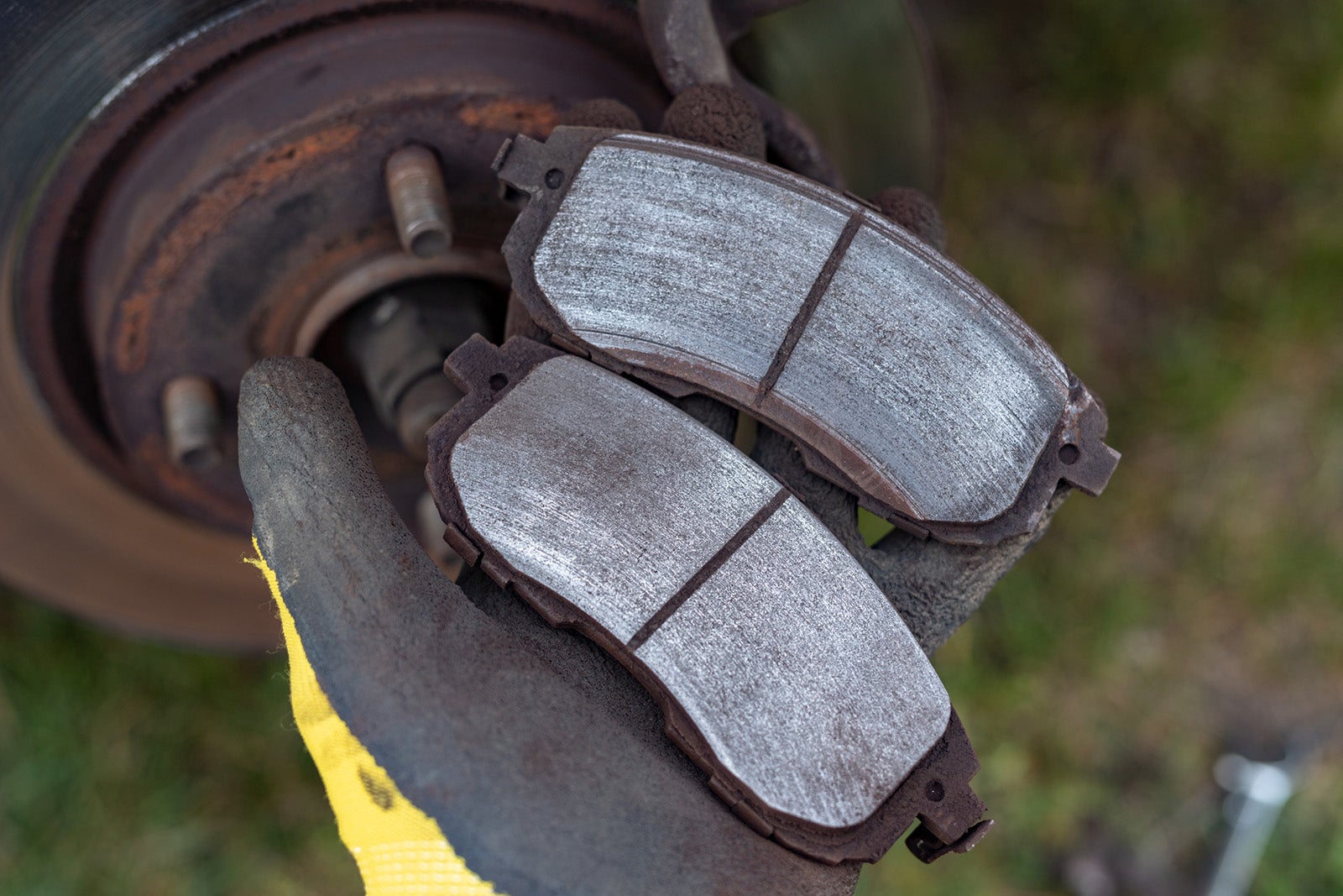 6 Ways To Extend The Life Of Your Brake Pads/Brake Shoes