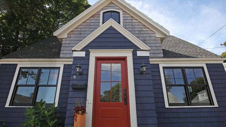 9-Abbott-Road-Gloucester-Entrance