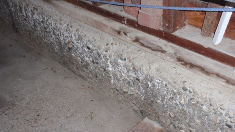 Garage-Deterioration-Ask-Carpenter