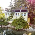 100 Gunning Point Rd. Outside