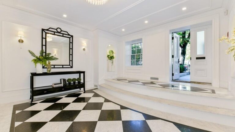 175 Beacon St. Checkered Floor