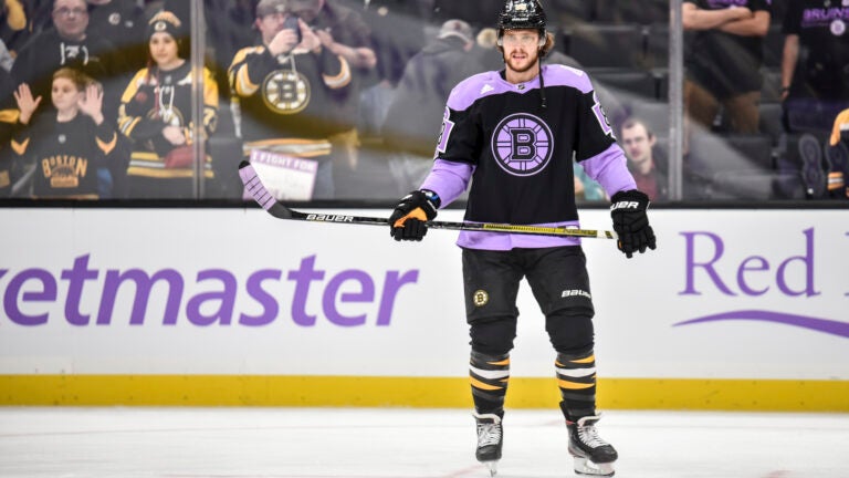 Bruins hockey sale fights cancer