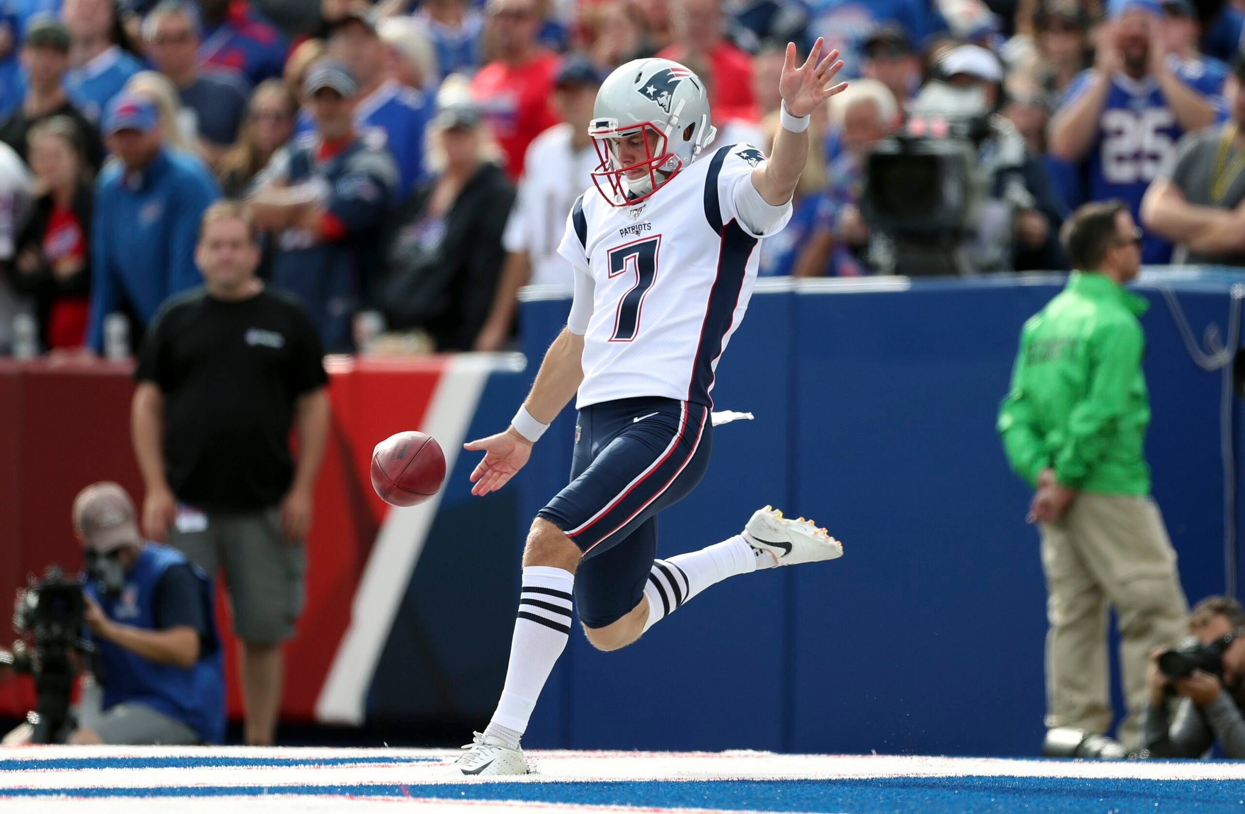 Who will kick off for Patriots? Punter Jake Bailey says he'll gladly do it