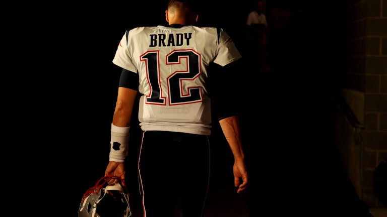 Tom Brady wears shirt with high school yearbook photo to