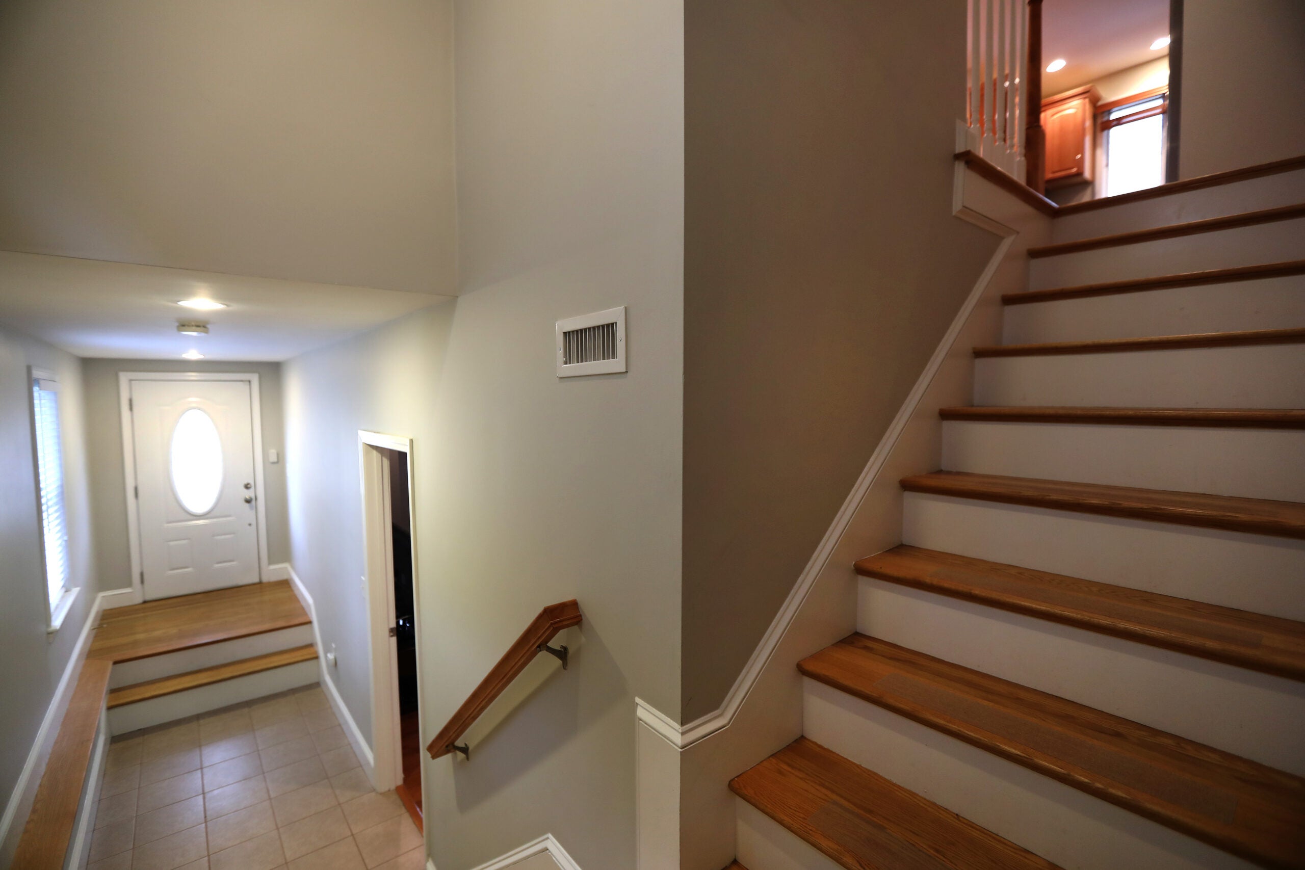 Home of the Week For less than 500,000, a condo with a roof deck in