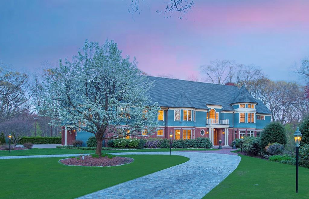 Biggest sales Lexington mansion with tennis court for 3 million