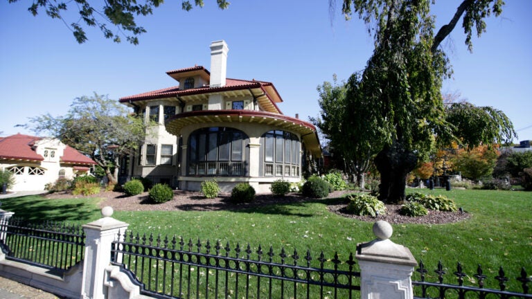 353-South-Main-St-Haverhill-Exterior-Side