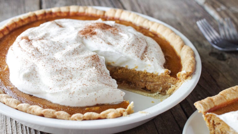 Maple walnut pumpkin pie