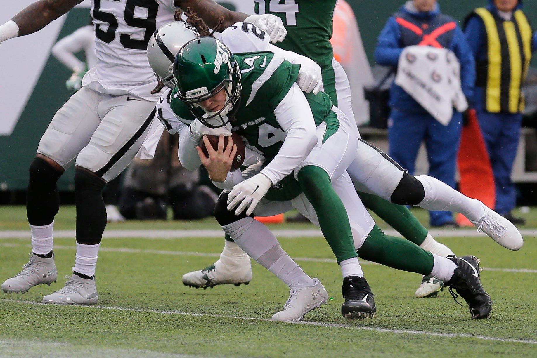 Jets QB Sam Darnold to make NFL history with Week 1 start, Raiders/NFL